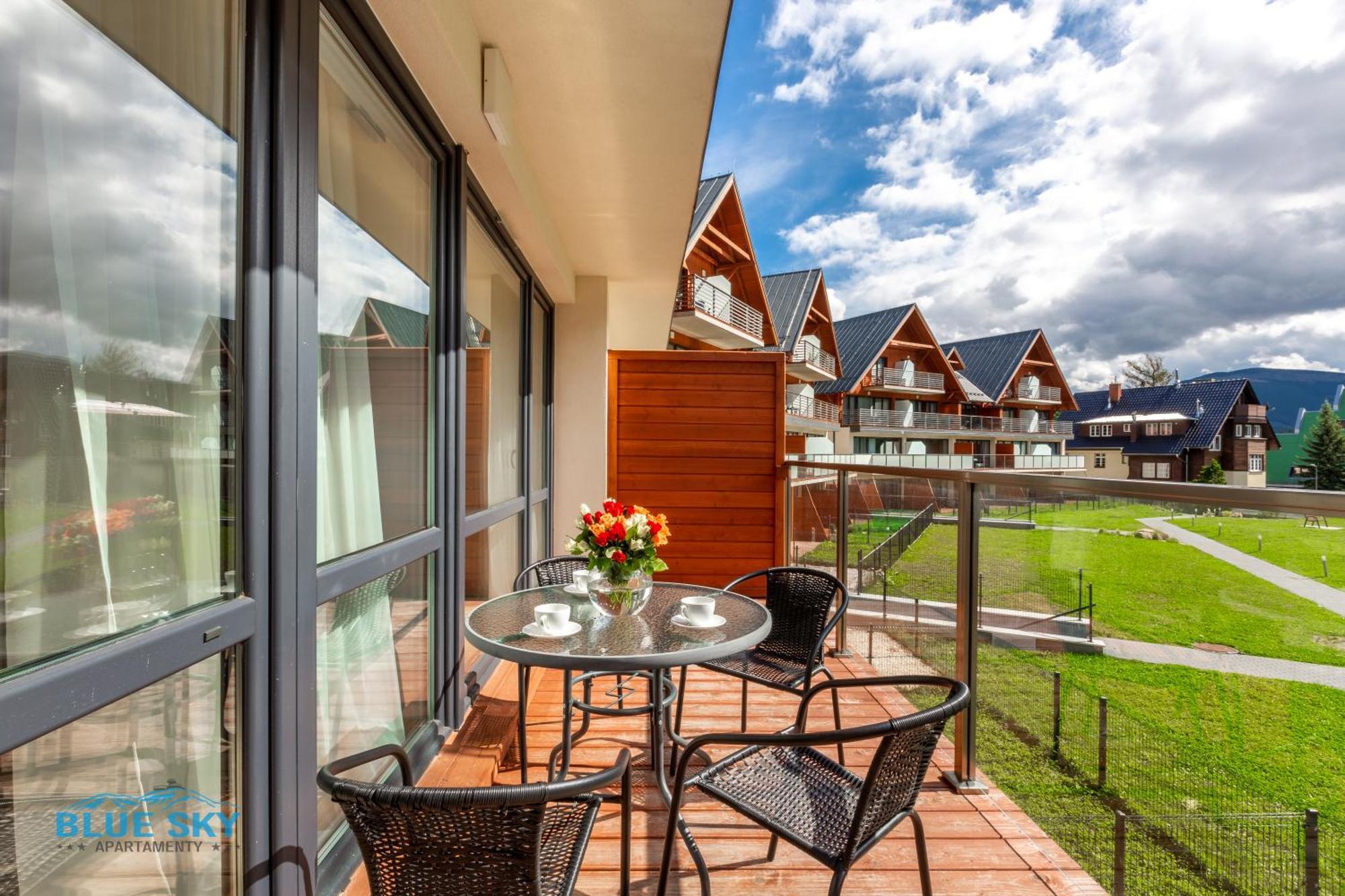 Apartamenty Bluesky - Karkonoska 13, Z Widokiem Na Gory, Blisko Szlakow I Wyciagow, W Zielonej Okolicy カルパッチ 部屋 写真